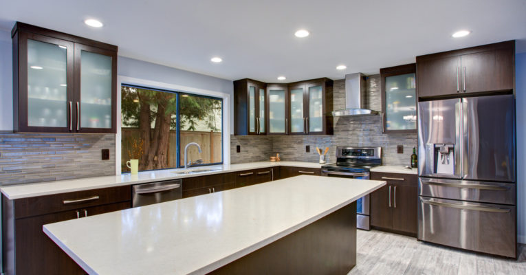 How to Choose a Countertop Supplier: 10 Questions to Ask